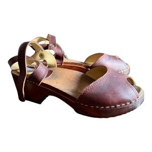 New! Maguba clog sandals 39